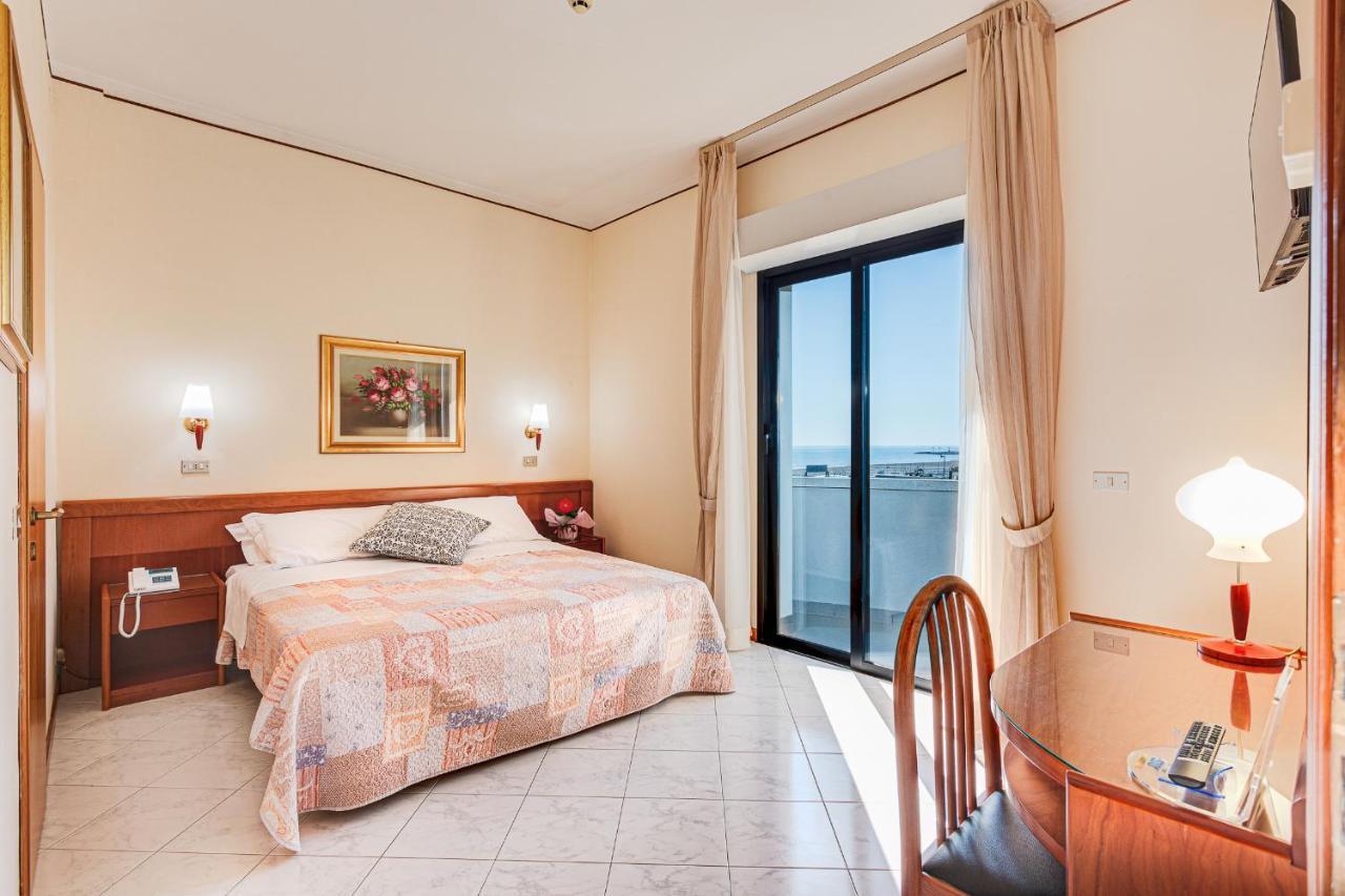 Hotel Delle Nazioni Μιλάνο Μαριτίμα Εξωτερικό φωτογραφία