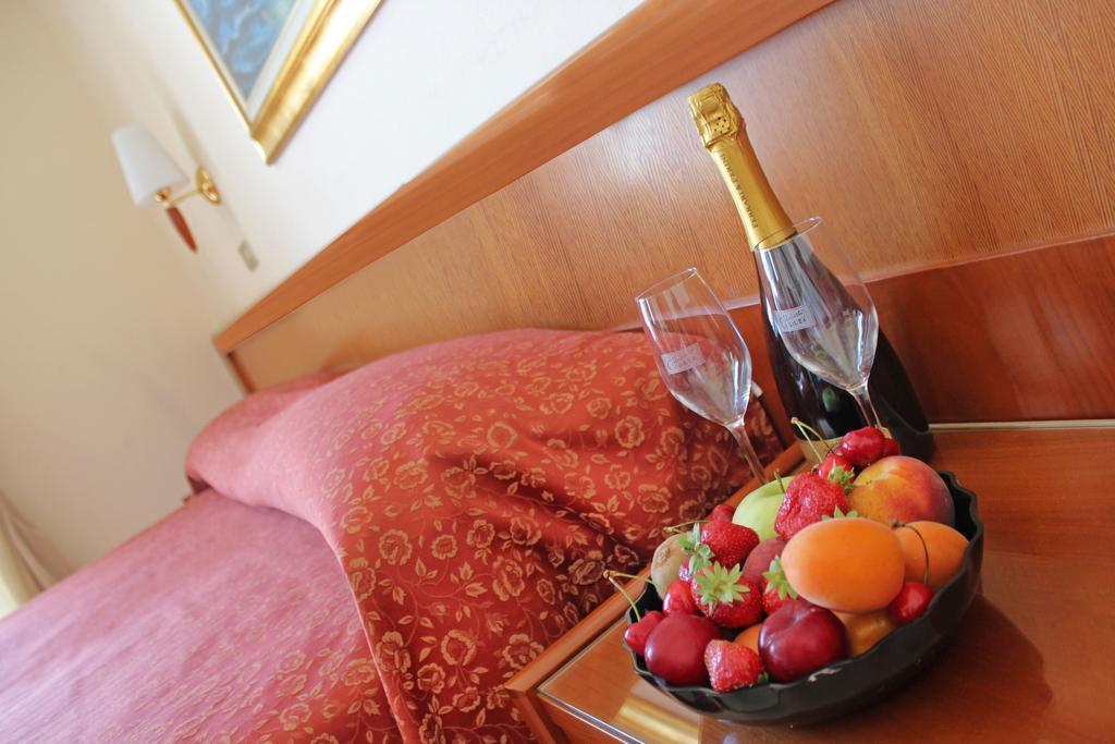 Hotel Delle Nazioni Μιλάνο Μαριτίμα Εξωτερικό φωτογραφία